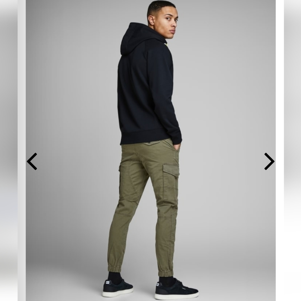 Jack And Jones Tapered Paul GRAY Cargo PANTS 33 LIKE NEW